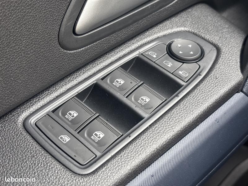 Dacia Duster 1.2 TCe mild hybrid 130ch Journey (image 11)