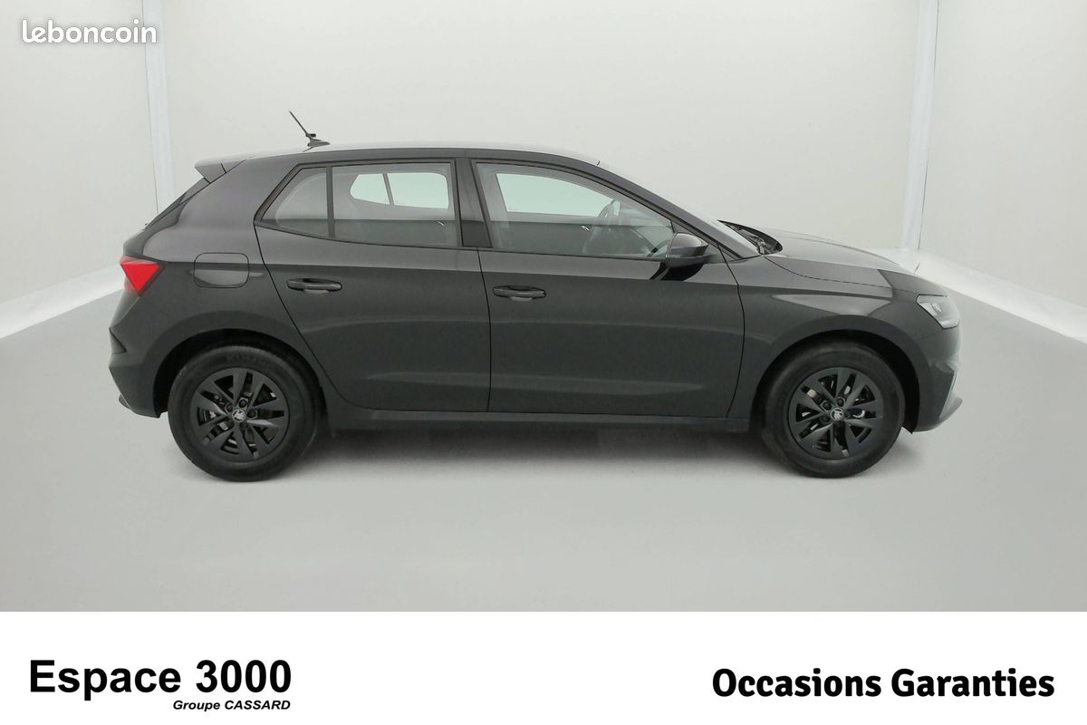 SKODA Fabia 1.0 TSI 95 ch EVO 2 BVM5 Selection (image 3)