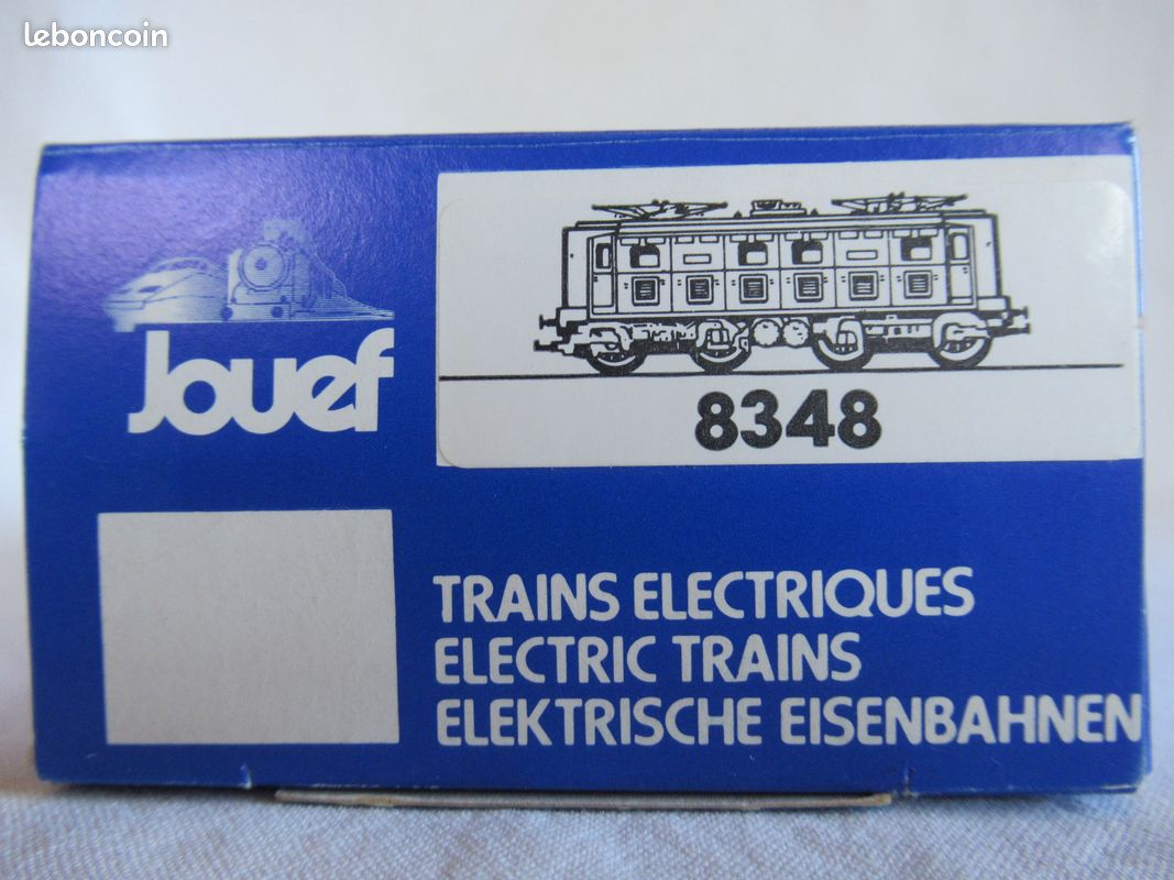 572246_7