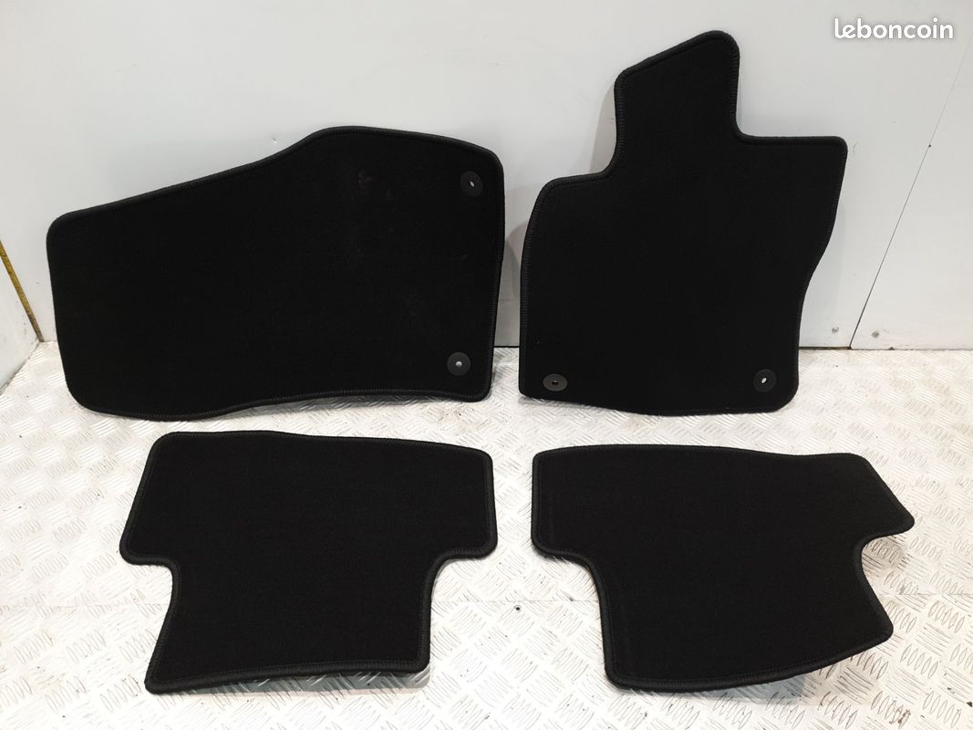 Tapis de sol, SKODA KAROQ PHASE 1 (image 1)