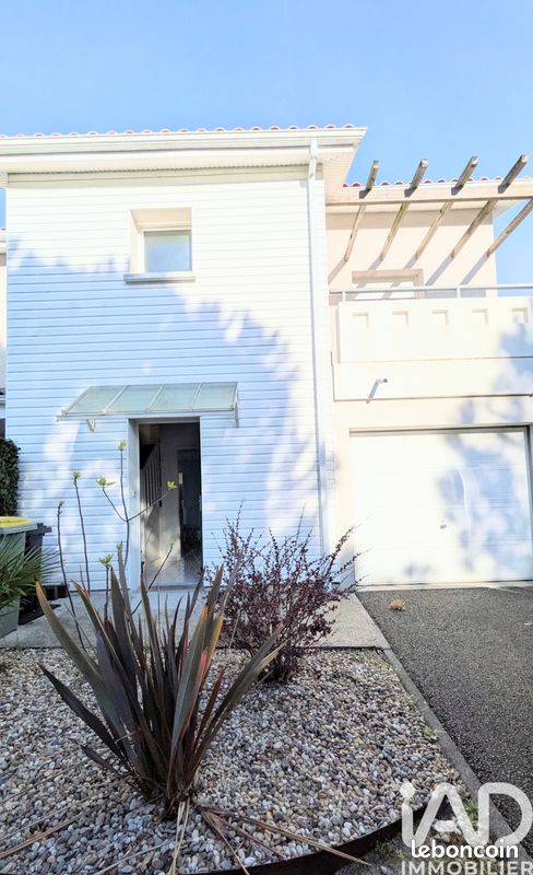 Maison 4 pièces 80 m² · à Martignas-sur-Jalle · 80 m² · 327 000 €