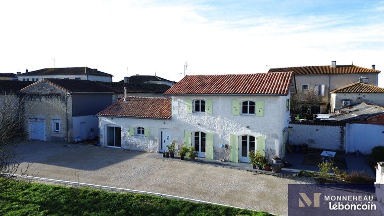Maison 6 pièces 150 m²