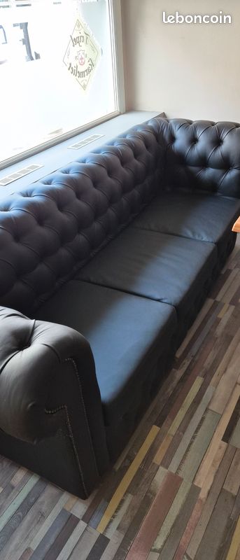 Canapé chesterfield (image 2)