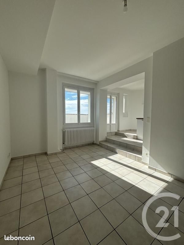 Appartement 2 pièces 39 m² · à Moulins · 39 m² · 530 €