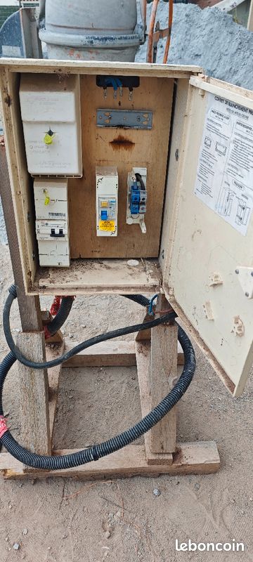 Coffret électrique de chantier provisoire (image 2)
