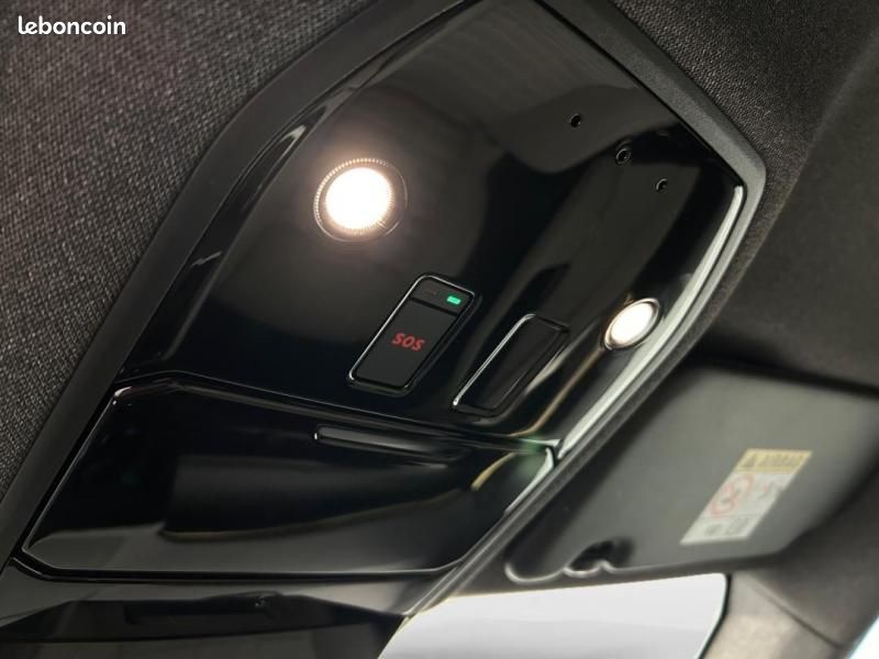 Renault Espace 1.2 E-Tech full hybrid 200ch Iconic (image 25)