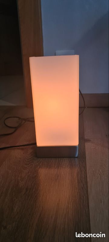 Lampe tactile (image 4)