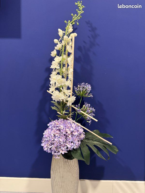 Composition de fleurs artificielles (image 4)
