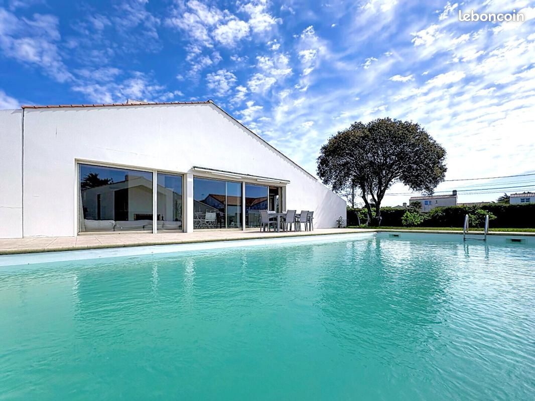 Maison 5 pièces 188 m² · à Le Fenouiller · 188 m² · 1 146 500 €