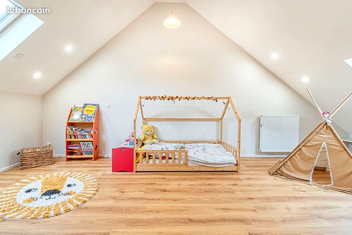 Maison 5 pièces 162 m² — 8