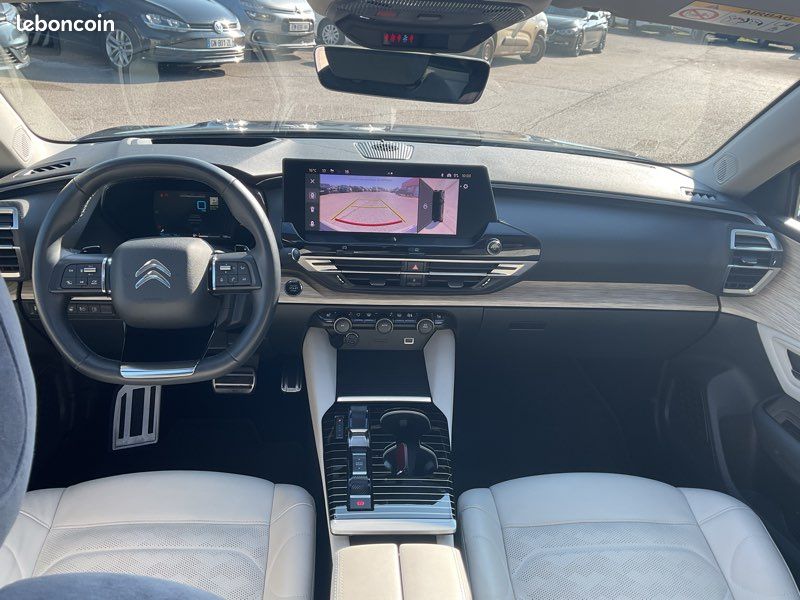 Citroen c5 x 1.6 hybride rechargeable 225 hypnos e-eat8 (image 10)