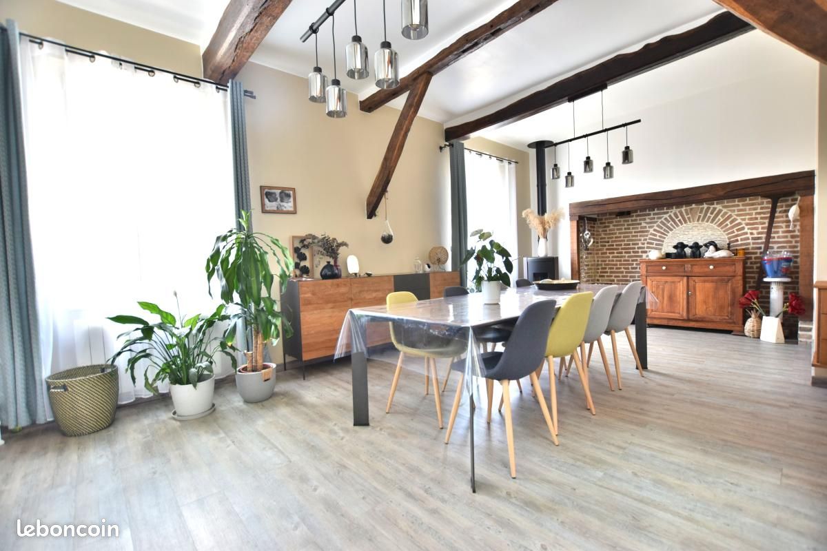 Maison 4 pièces 170 m² · à Vignacourt · 170 m² · 283 500 €