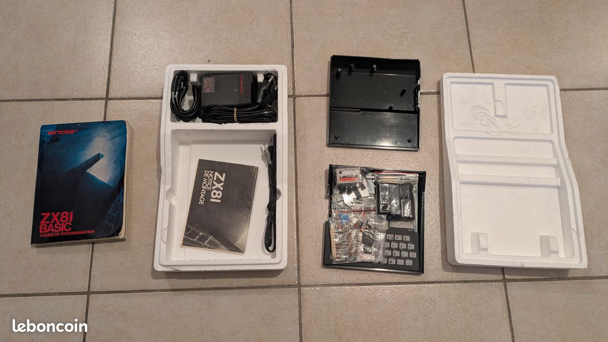 1982 - Compucentre - Sinclair ZX81 | Noir Magnétique