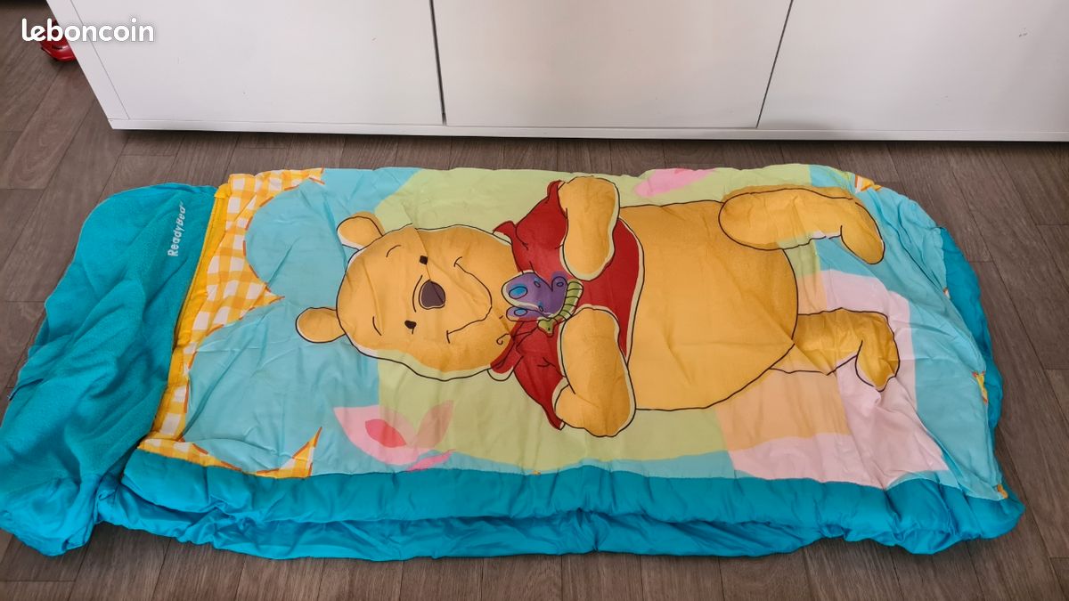 Vends cas de couchage pour enfant ReadyBed avec matelas Mobilier
