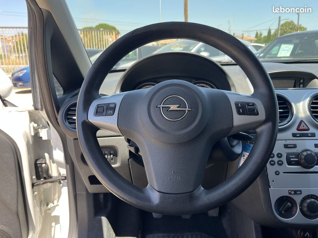 Opel CORSA 1.2 TWINPORT EDITION 3P (image 10)