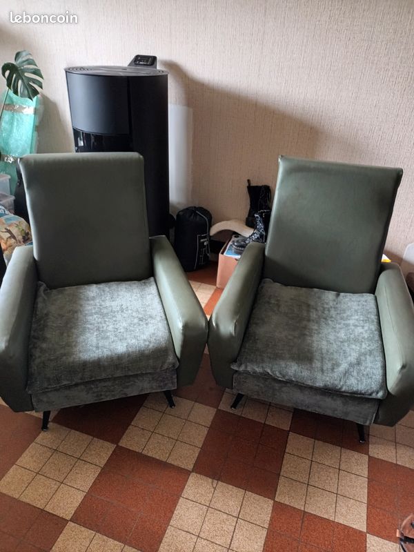 Lot deux fauteuils vintage verts (image 1)