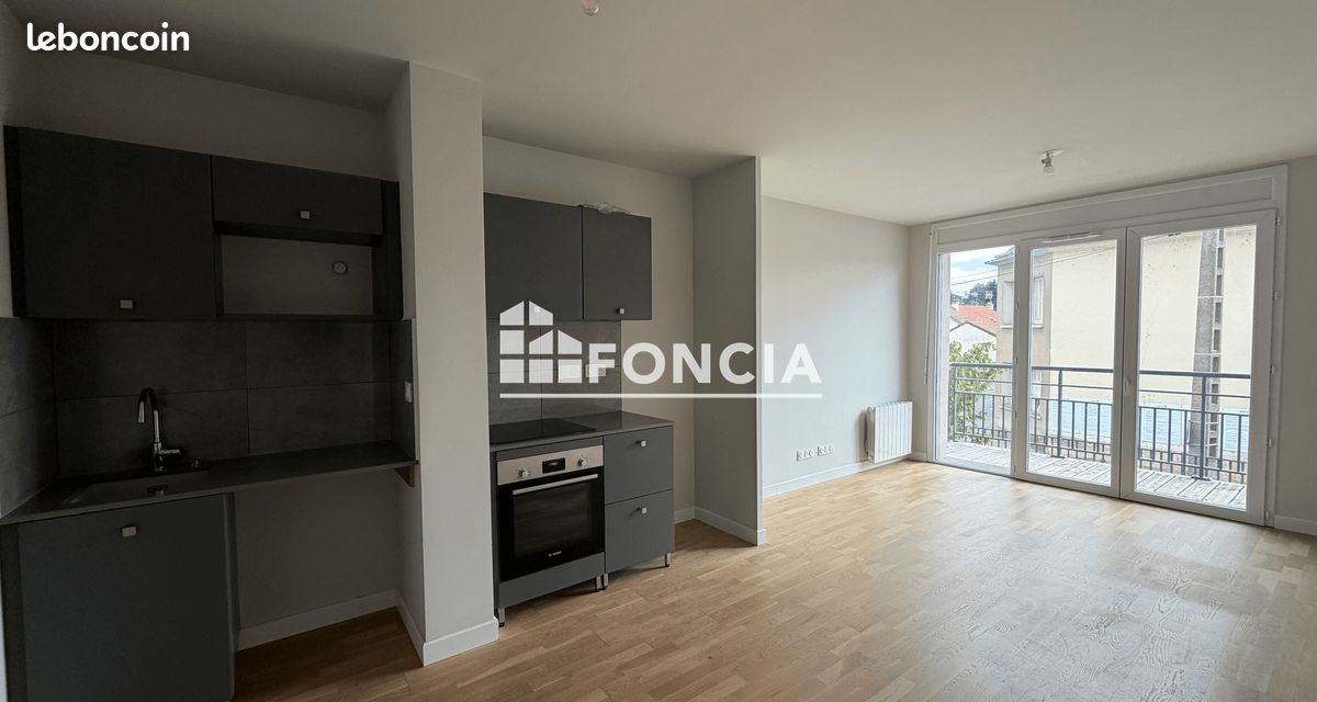 Appartement 4 pièces 87 m² · à Chartres · 87 m² · 956 €/mois