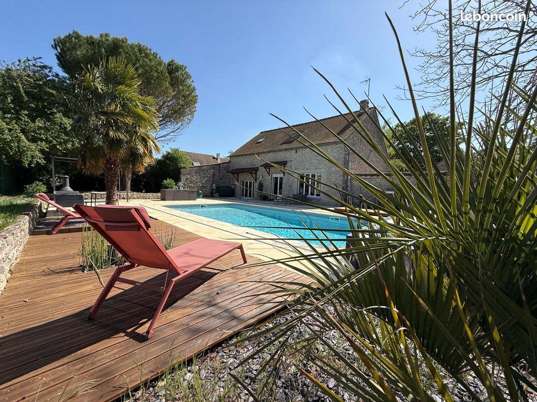 Maison 7 pièces 228 m² · à Étampes · 228 m² · 546 000 €