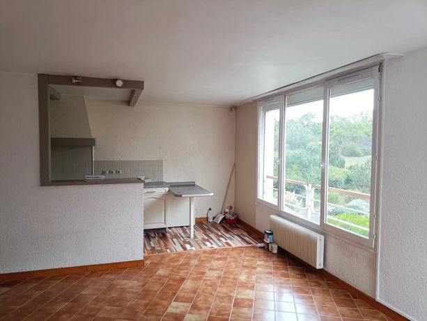 Appartement a louer eragny - 4 pièce(s) - 84 m2 - Surfyn