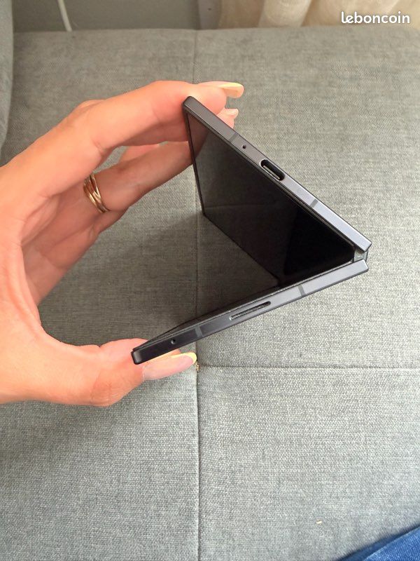 SAMSUNG ZFold7 512Go (image 2)