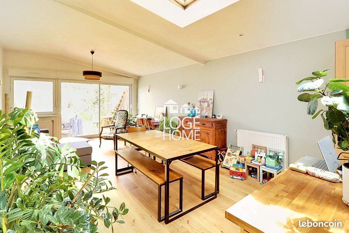 Appartement 5 pièces 89 m² · à Lille · 89 m² · 243 000 €