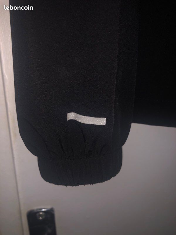 Veste nike (prix négociable) (image 4)