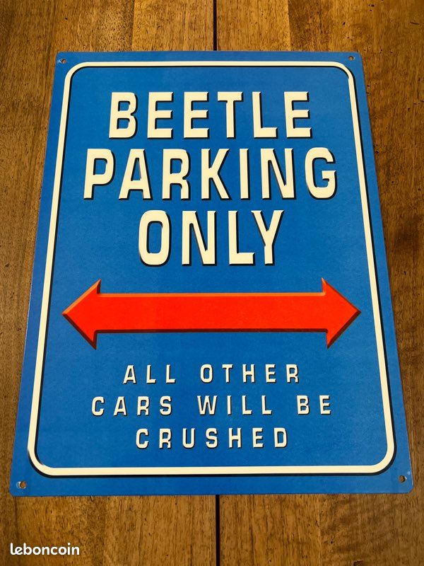 Plaque Tôle Emboutie Décorative 15X20cm. Collection Volkswagen Parking Only