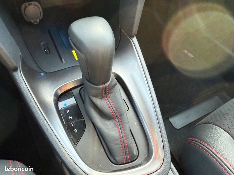 Toyota Yaris Cross Hybride 1.5 HYBRID 116H GR SPORT AUTO Pack (image 9)