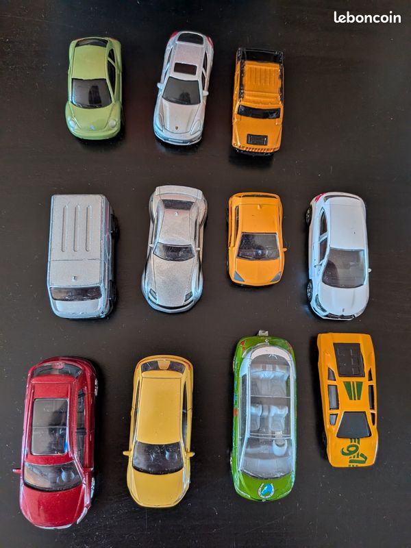 Lot de 11 petites voitures miniatures – Maisto, Fastlane, Norev, Majorette + Lamborghini Countach (image 1)