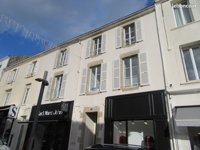 Appartement 2 pièces 49 m² · à La Roche-sur-Yon · 49 m² · 500 €