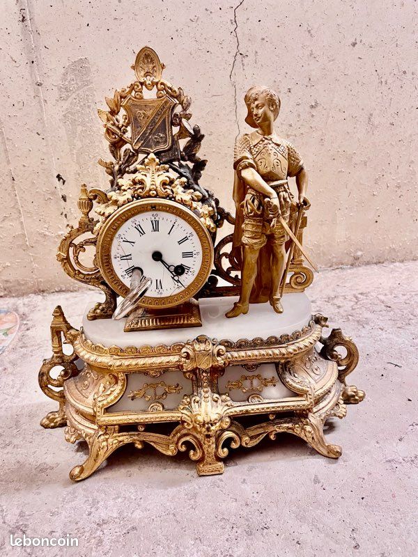 Pendule de cheminée Napoléon III (image 1)