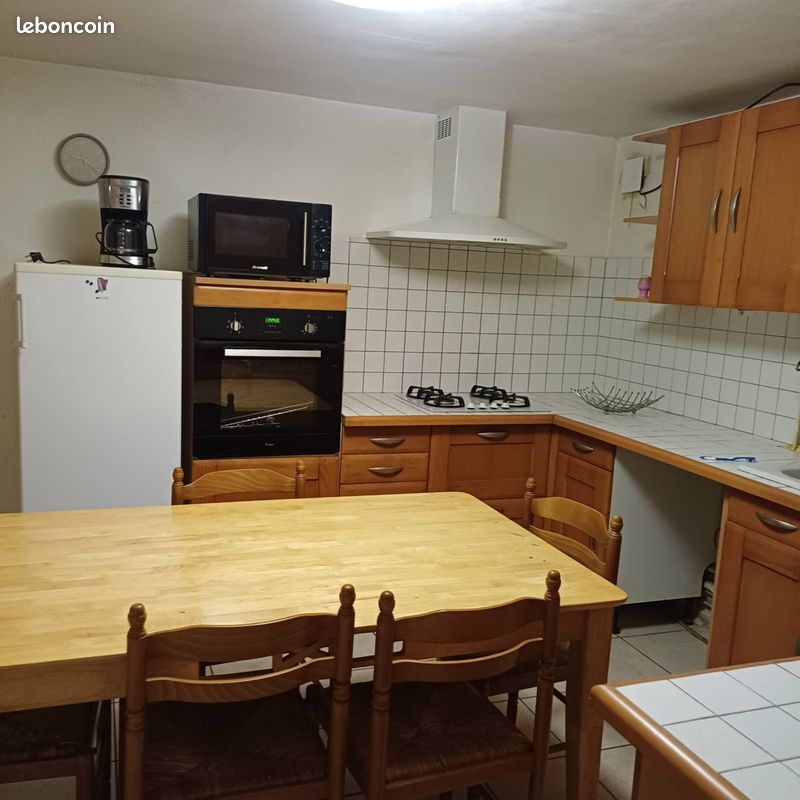 Appartement 4 pièces 70 m² · à Mont-de-Marsan · 70 m² · 320 €/mois