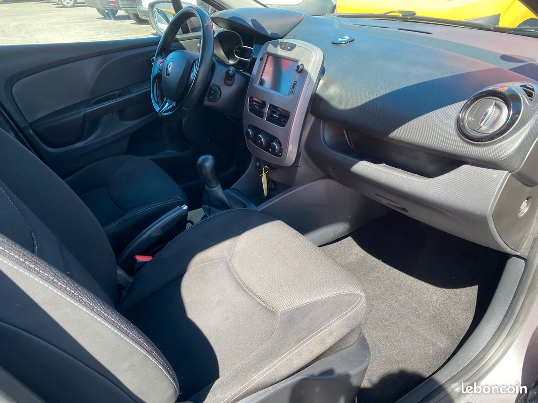 Renault clio intens 90ch (image 3)