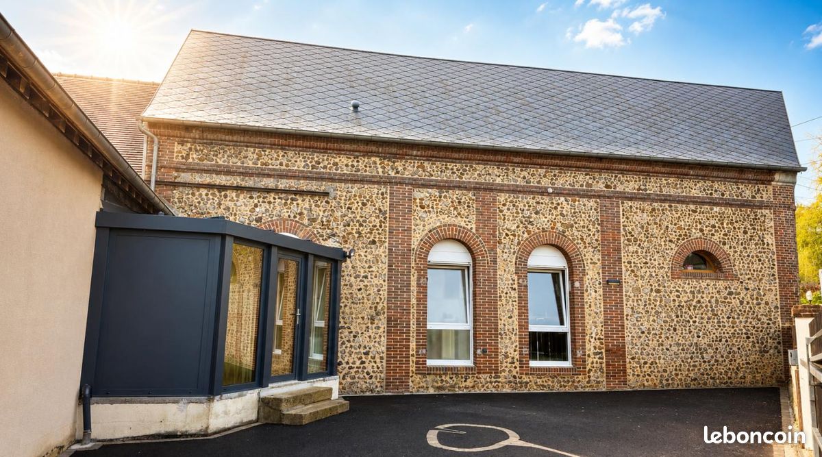 Maison 6 pièces 200 m² · à L'Aigle · 200 m² · 299 000 €
