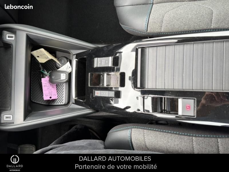 Citroen C4 BlueHDi 130ch S&S Feel Pack Business EAT8 (image 13)