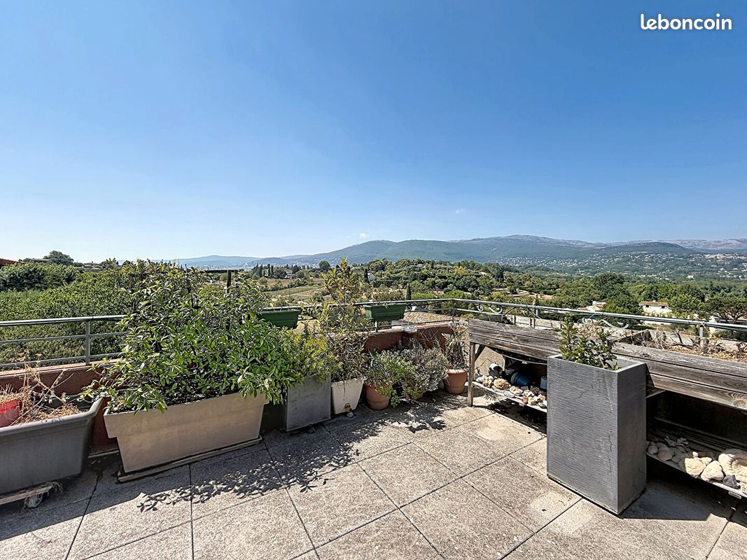 Appartement 3 pièces 84 m² · à Grasse · 84 m² · 475 000 €