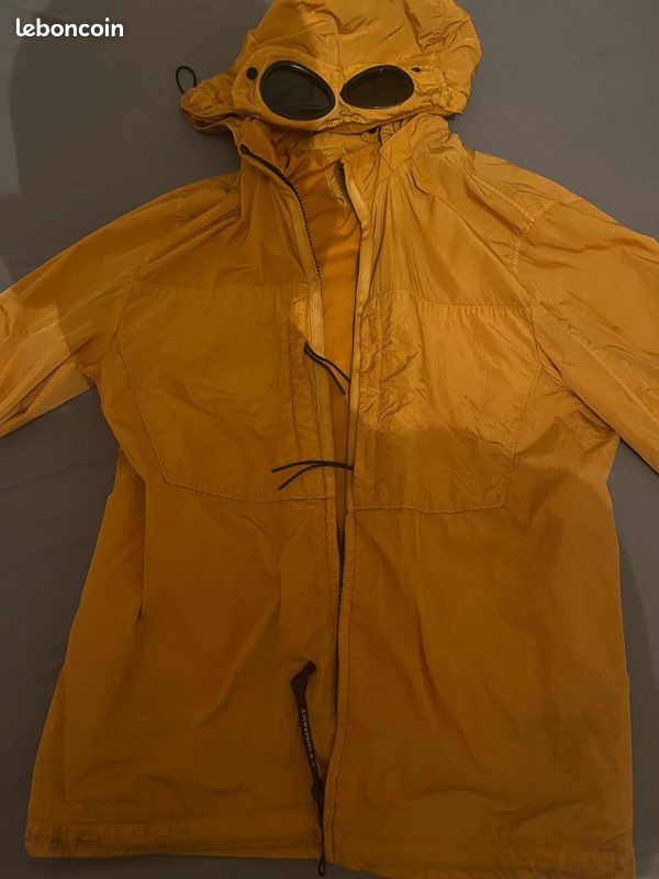Veste cp company orange très bon état original (image 3)