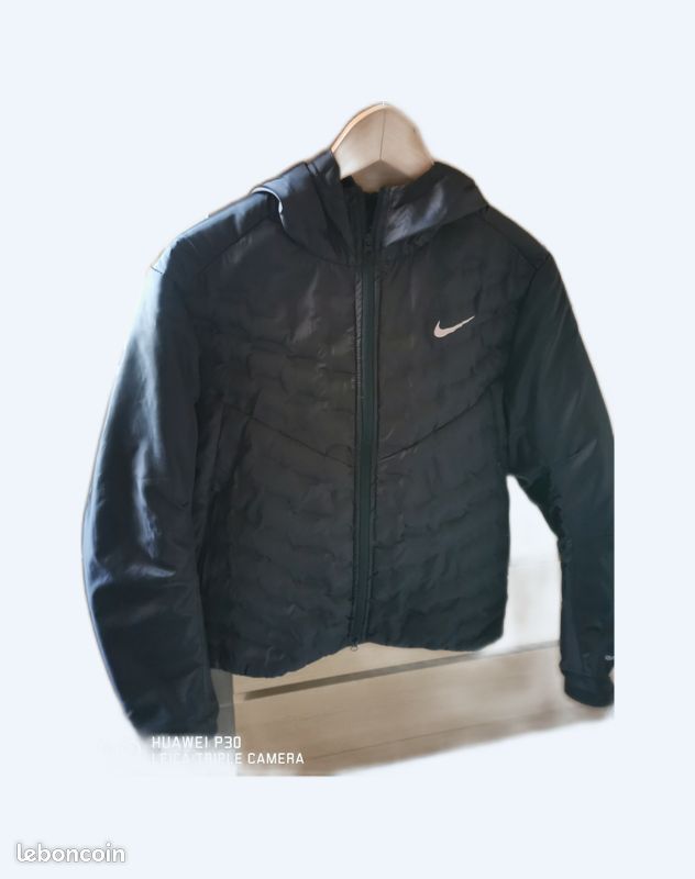 Veste Nike mi-saison (image 1)