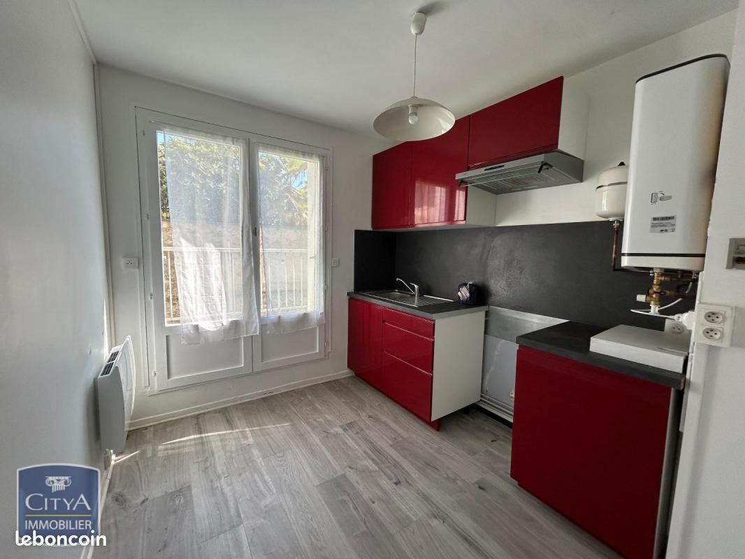 Appartement 1 pièce 32 m² · à Limoges · 32 m² · 480 €