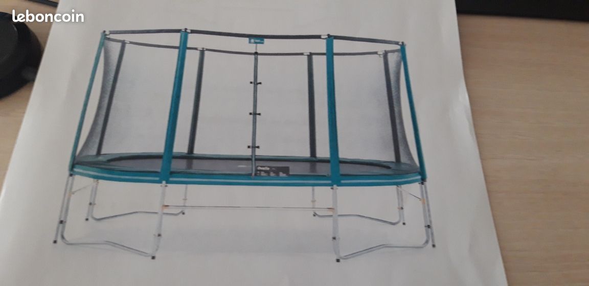Trampoline (image 10)
