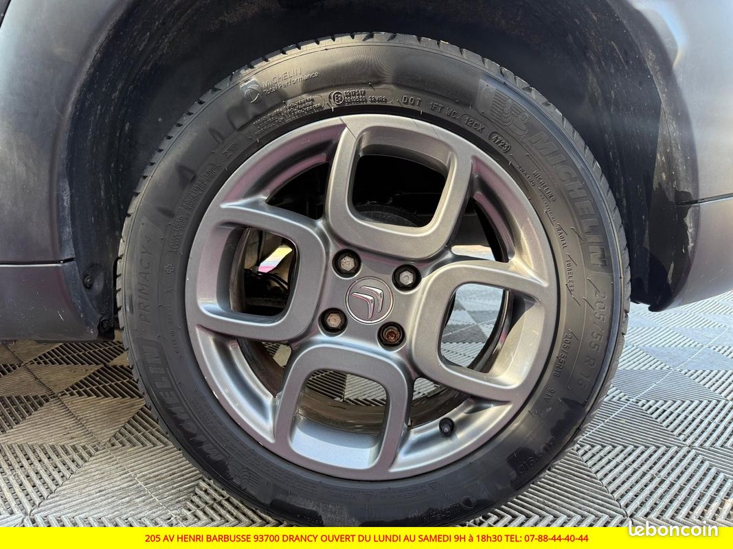 CITROEN C4 CACTUS 1.2 thp 110 SS Shine (image 8)