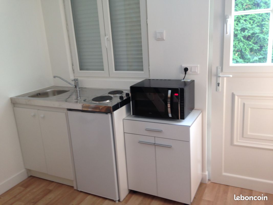 Appartement a louer saint-etienne-du-rouvray - 1 pièce(s) - 14 m2 - Surfyn