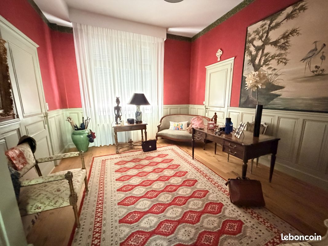 Maison 10 pièces 253 m² (image 3)