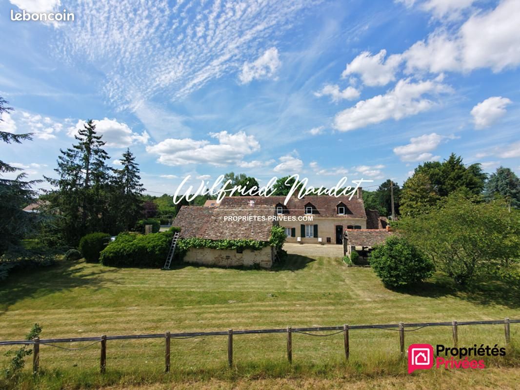 Maison 6 pièces 143 m² · à Parigné-l'Évêque · 143 m² · 285 000 €