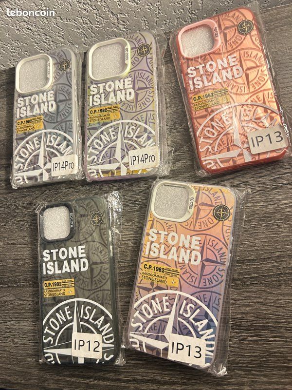 Coques Stone Island pour iPhone 12 à 16 - Neuf sous emballage