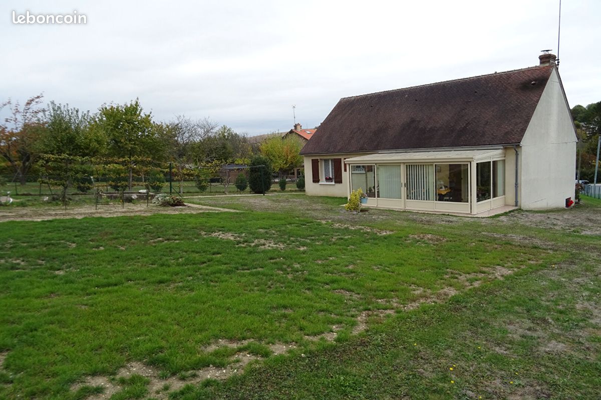 Maison 5 pièces 103 m² · à Nogent-le-Rotrou · 103 m² · 160 000 €