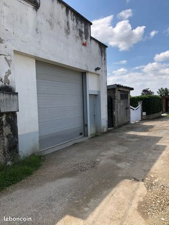 https://img.leboncoin.fr/api/v1/lbcpb1/images/98/cb/13/98cb134e4c35097122e42586a31cae66b656b5ae.jpg?rule=ad-image