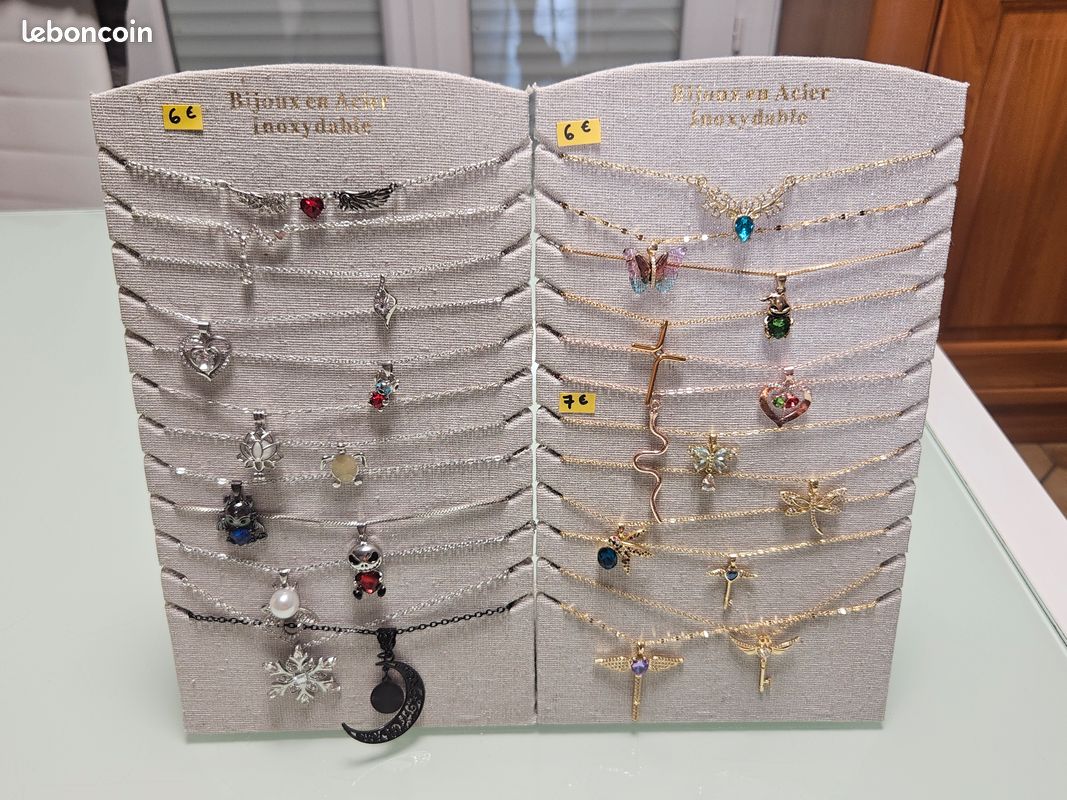 Lot Complet Bijoux Neufs + Stock + Présentoirs & Miroir – Bagues, Colliers, Bracelets, Montres, Parures, Fantaisie – Idéal Revente / Brocante / E-commerce / Marché / Foire / Salon (image 6)