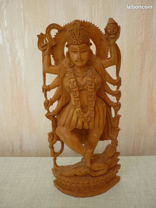 Statue bois Kaali (image 1)