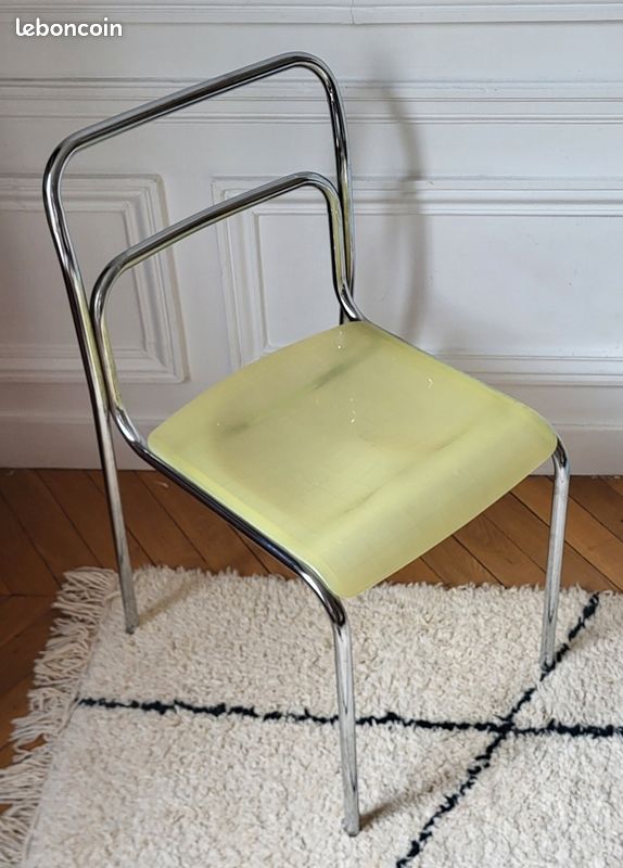 Lot De 3 Chaises Vintage Design Années 90 – Plastique Et Métal Chromé – Noir – Italie – Certificat D’authenticité